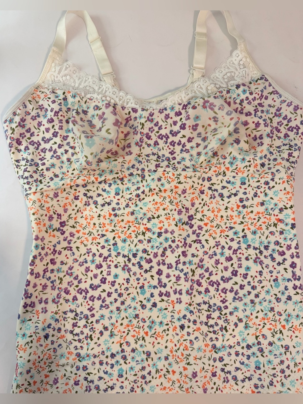 Ruby Ribbon 1800 Floral Heritage Lace Cami - Size 36 - Firm Compression - Picture 3 of 6